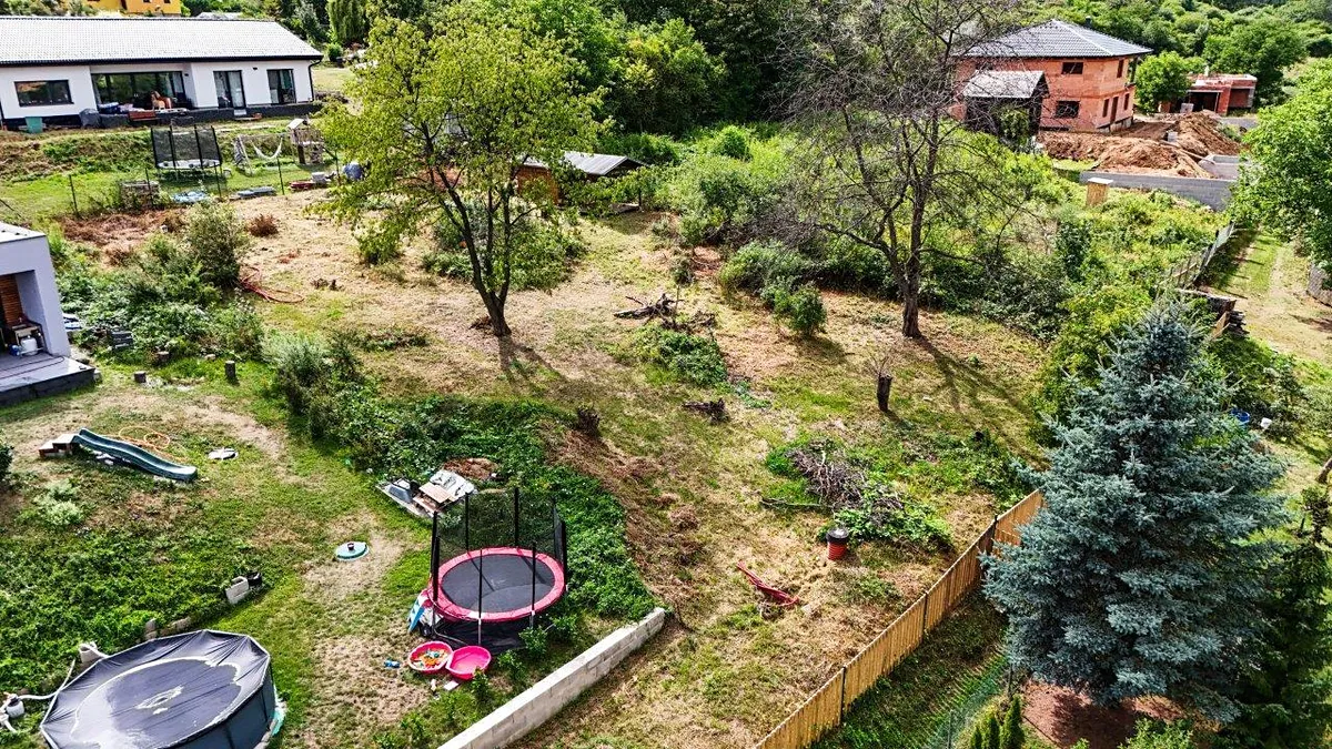 Prodej stavebního pozemku 1159 m²